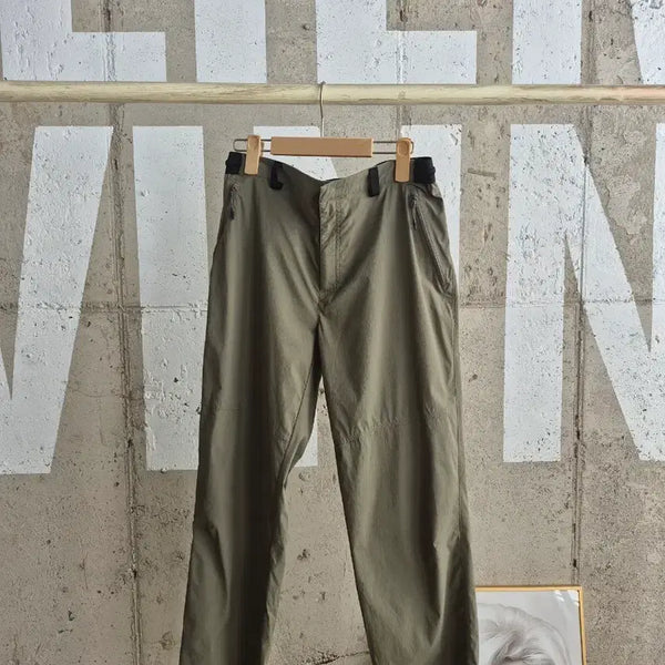 [BUNJANG] Columbia Khaki Men's Hiking Pants (Size 80) / 80)컬럼비아 카키색 남성 등산바지(MPT1