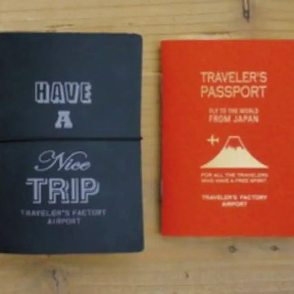 [BUNJANG] Travelers Notebook Narita Airport Limited Passport / 7월 도쿄 구매 트래블러스 노트 나리타공항 한정 패스포트