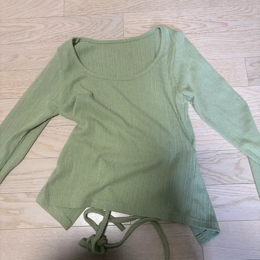 [BUNJANG] Mint Shirring Long Sleeve T-Shirt / 민트색 끈 셔링 긴팔 티셔츠