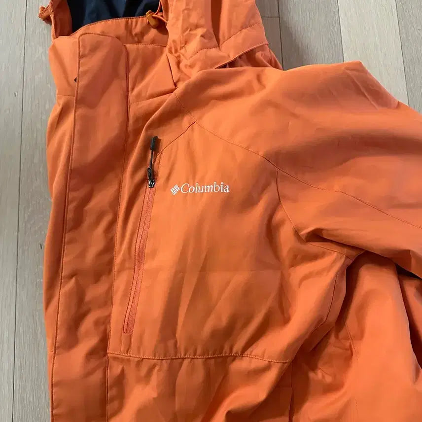 [BUNJANG] Columbia Orange Windbreaker Jacket / 컬럼비아 오렌지색 바람막이 자켓