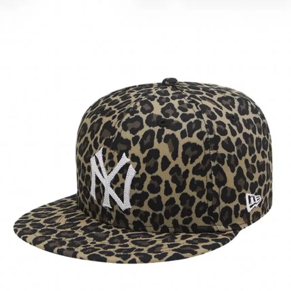 [BUNJANG] New Era MLB New York Yankees Pattern Series Fitted Cap Leopard / [738 구매] 뉴에라 MLB 뉴욕 양키스 패턴 시리즈 피티드캡 레오파드