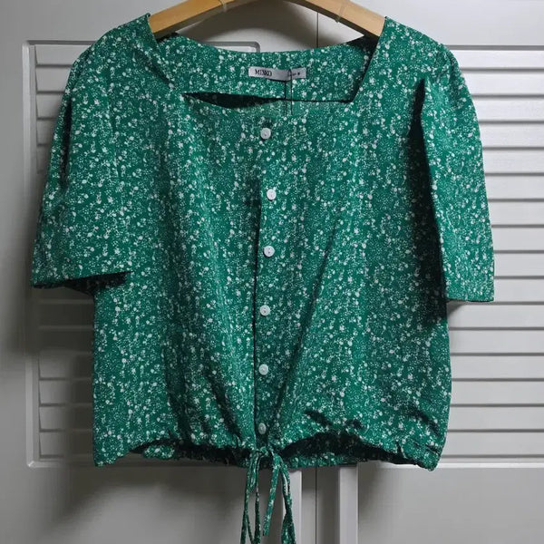 [BUNJANG] MIXXO Flower Crop String Blouse / 미쏘(MIXXO) 플라워 크롭 스트링 블라우스 M사이즈