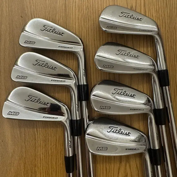 [BUNJANG] Titleist 716 MB 4-P Dynamic Gold AMT S200 Iron Set / 타이틀리스트 716 MB 4-P 다이나믹골드 amt s200 화이트