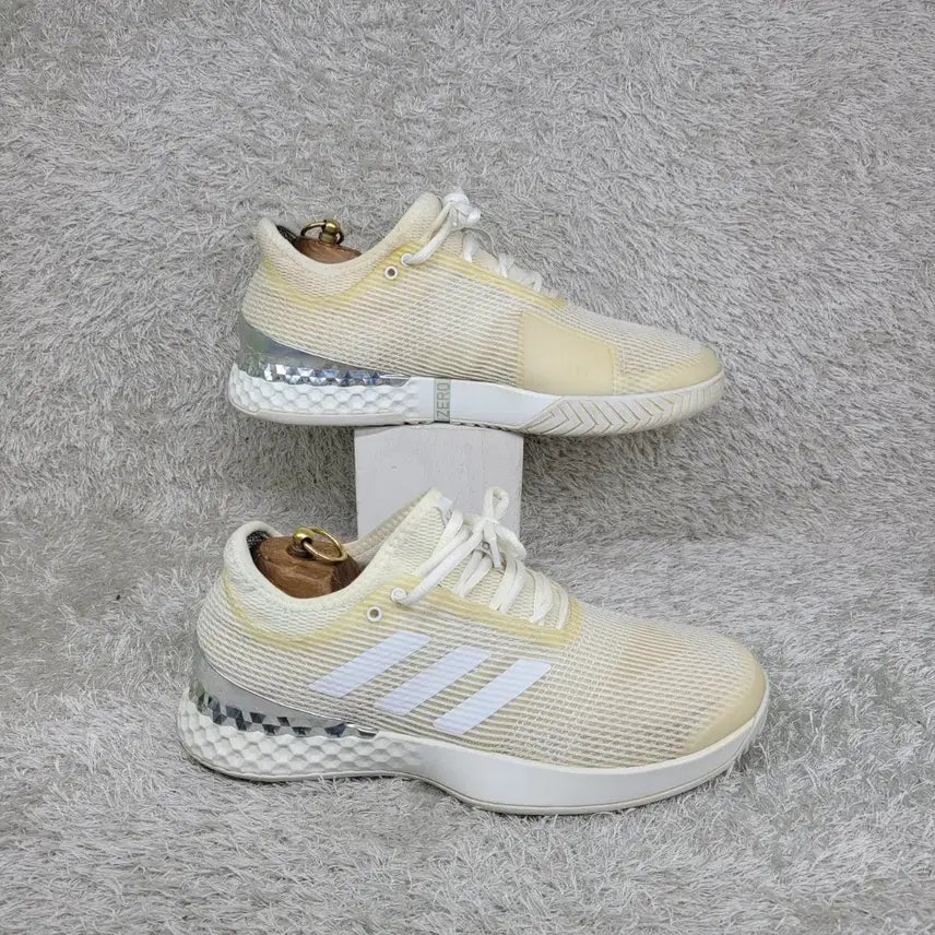 [BUNJANG] Adidas Adizero Ubersonic 3 Tennis Shoes / 구제짱짱맨 265 아디다스 아디제로 우버소닉3 테니스화