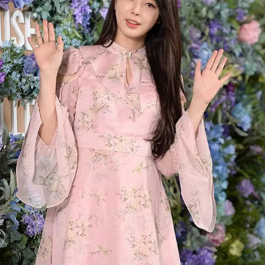 [BUNJANG] Not Your Roses Belle Frill Dress / 낫유어로즈 벨 프릴 원피스