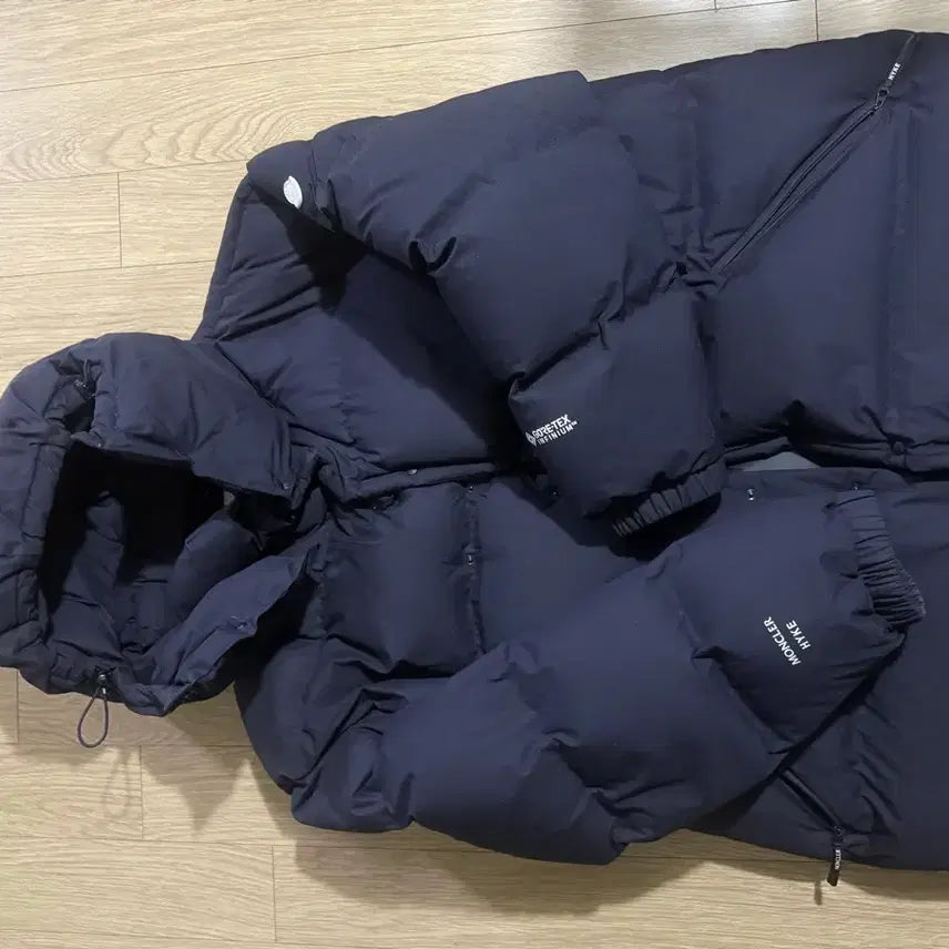 [BUNJANG] Moncler x HIGHXARTELS Gore-Tex Padded Jacket / 몽클레어 하이크X알텔스 마지막가격