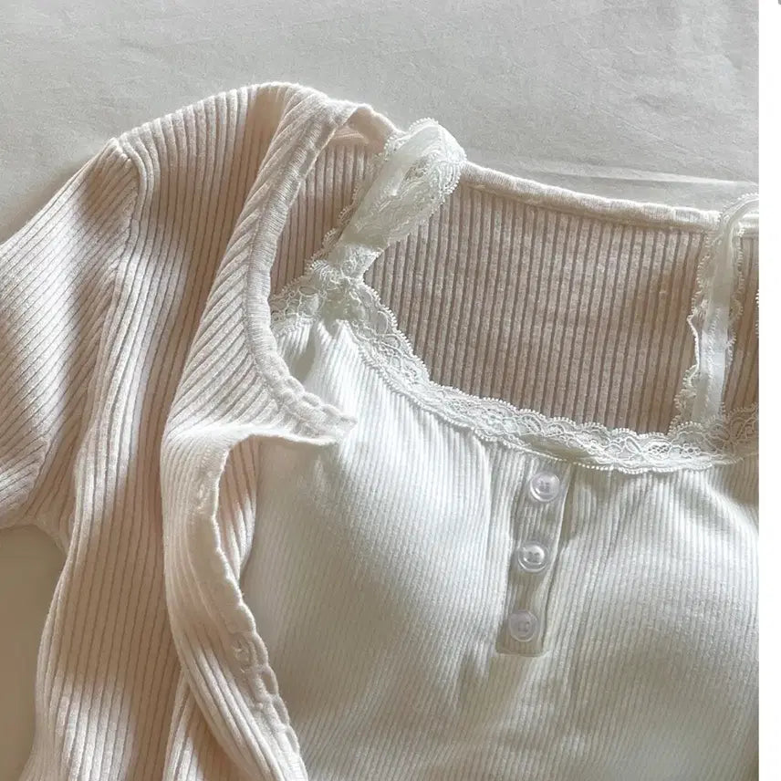 [BUNJANG] 1+1 Cap Lace Camisole (Black, White) / [새상품]1+1 캡 레이스 나시 2color (블랙,화이트)