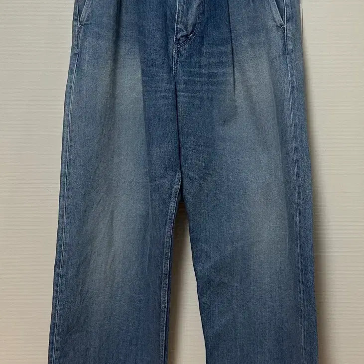 [BUNJANG] Graphpaper Selvedge Denim Two-Tuck Pants Size 2 / 그라프페이퍼 셀비지 데님 투턱 팬츠 2사이즈 판매합니다