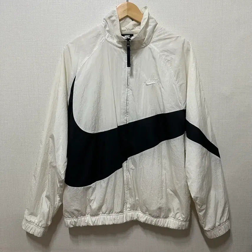 [BUNJANG] Nike Big Swoosh Windbreaker Jacket / 나이키 빅스우시 바람막이 L