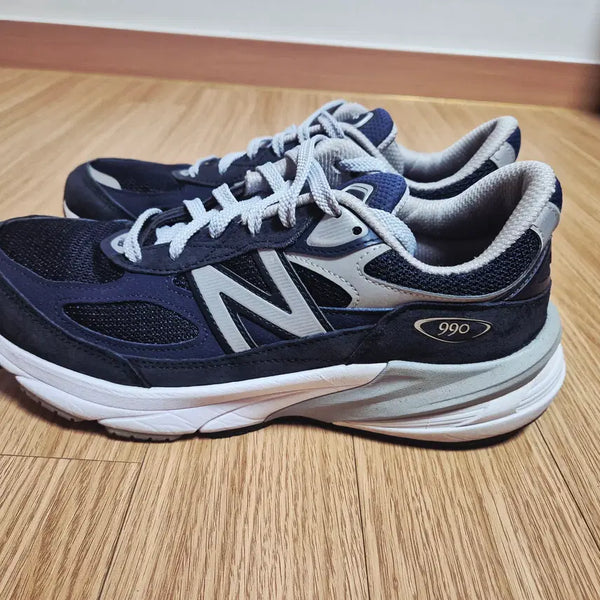 [BUNJANG] New Balance 990v6 Navy Women's Sneakers / 뉴발란스 990v6 네이비