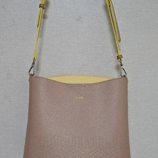[BUNJANG] Esquire Beige Shoulder Bag / 에스콰이아 베이지 가죽 숄더백