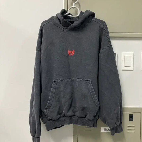 [BUNJANG] Balenciaga Vintage Logo Hoodie (Size S) / 발렌시아가 빈티지 로고 후드티 S