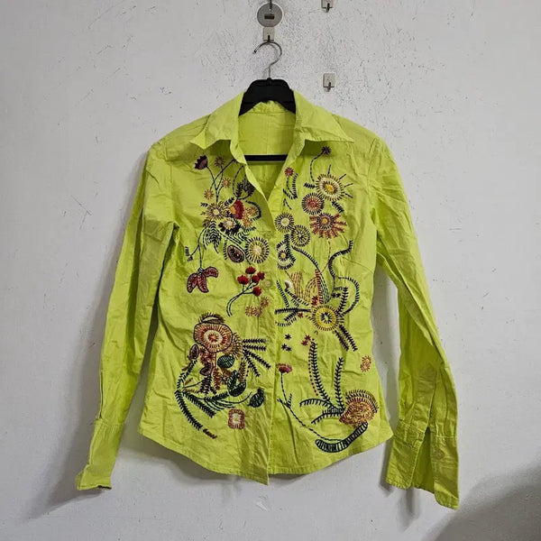 [BUNJANG] Lime Green Embroidered Flower Shirt / 라임색 꽃 자수 셔츠55