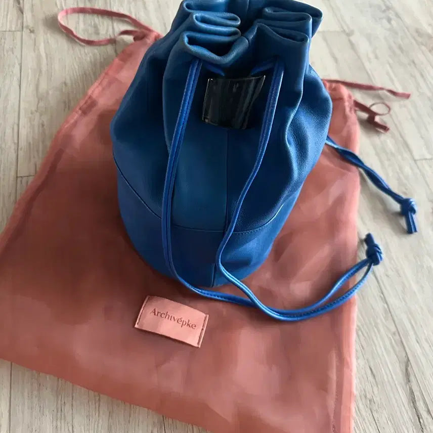 [BUNJANG] Archive Appke Lambskin Drawstring Bag Blue / 아카이브앱크 양가죽주머니백 블루 + 더스트백