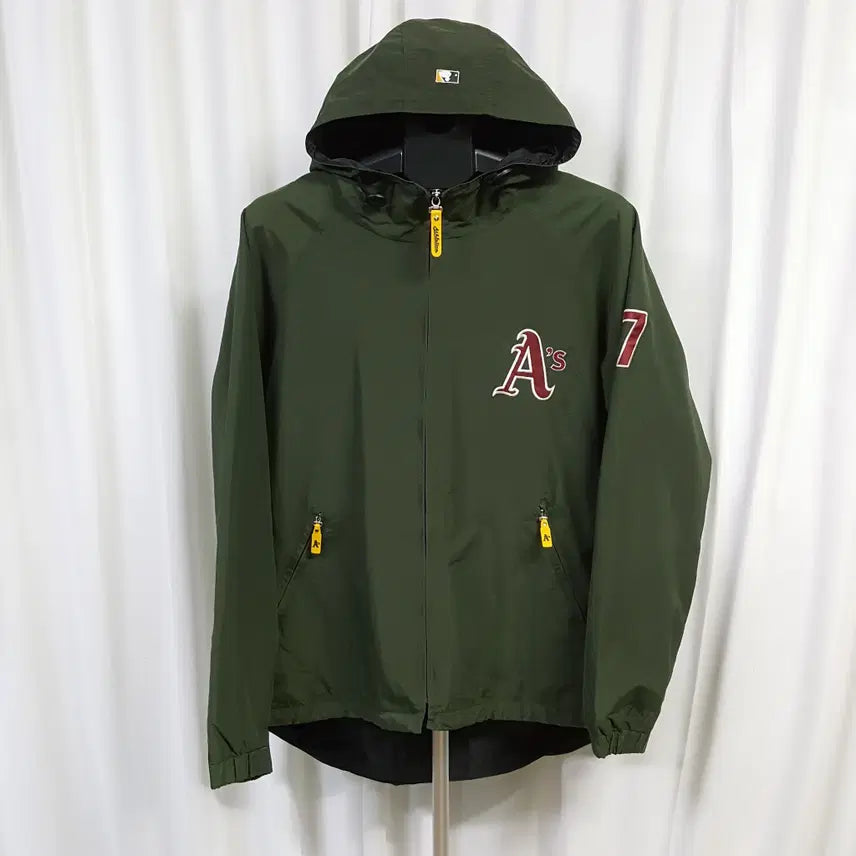 [BUNJANG] MLB Oakland Athletics Old School Hooded Windbreaker Khaki Size 100 / MLB 남성 올드스쿨 후드 바람막이 오클랜드애슬레틱스 카키 100 오일장
