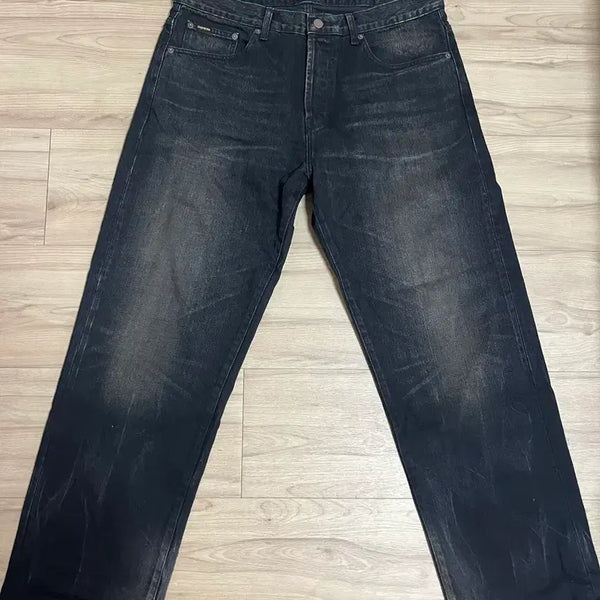[BUNJANG] Supreme Distressed Loose Fit Black Jeans FW24 / 슈프림 디스트레스드 루즈핏 블랙 24fw