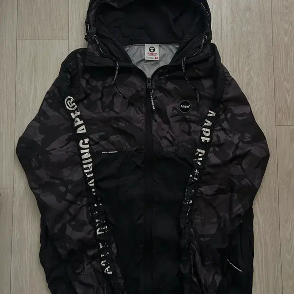 [BUNJANG] Aape by Bathing Ape Windbreaker Jacket / Aape 에이프 에이프바이베이프 바람막이 M