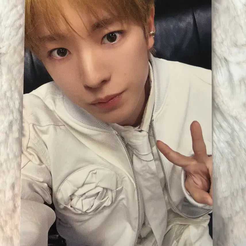 [BUNJANG] NCT WISH OS TO LOVE Makestar Singapore POB YuuShi Photocard / 엔시티위시 오드투러브 메이크스타 싱가포르 미공포 유우시 포카