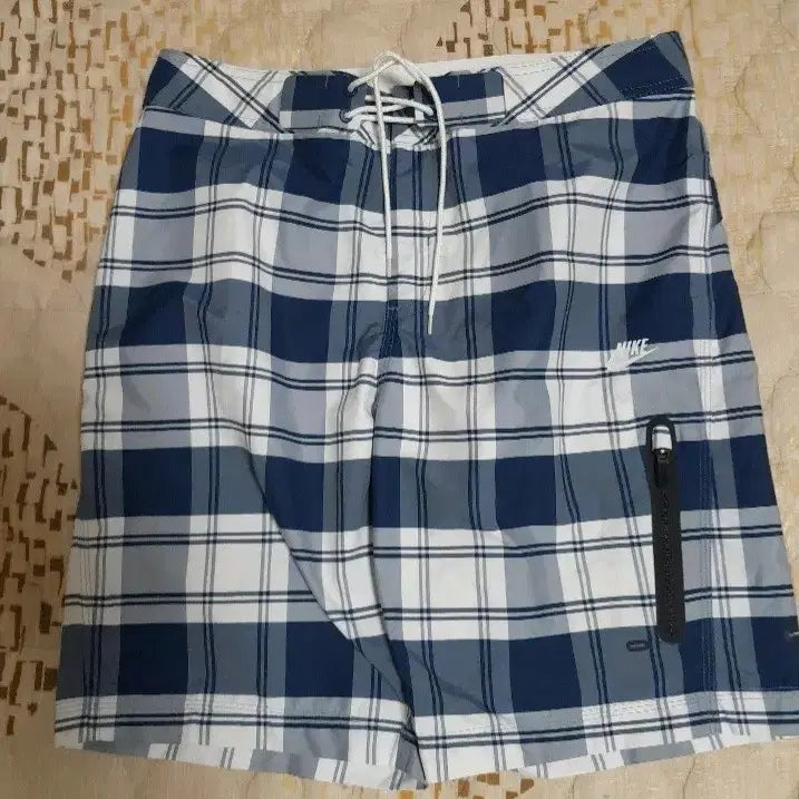 [BUNJANG] Nike Checkered Shorts Size 32 / 나이키 체크무늬 반바지 32