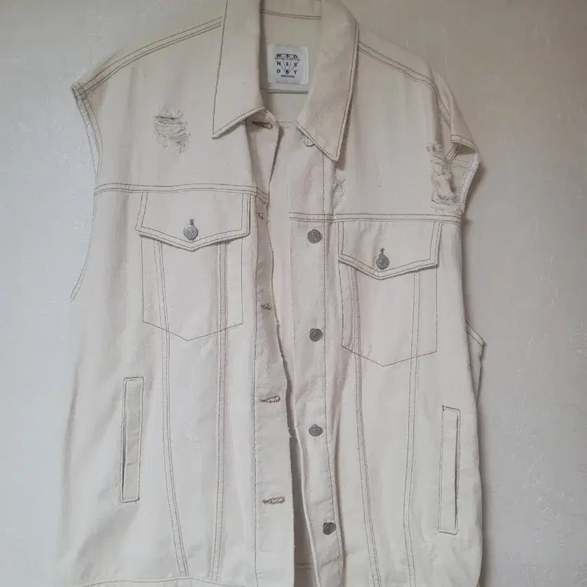 [BUNJANG] Denim Vest with Distressed Detail / 데님베스트