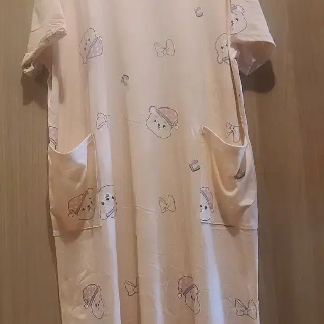 [BUNJANG] Animal Pattern One-Piece Pajama (Light Pink, Free Size) / (새상품)예쁜 원피스잠옷(연핑크/free ~88)