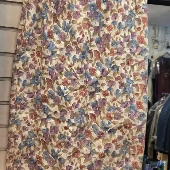 [BUNJANG] Floral H-Line Midi Skirt / 여름치마  H라인 플라워 !!!!! 만윈10000 할인합니다.