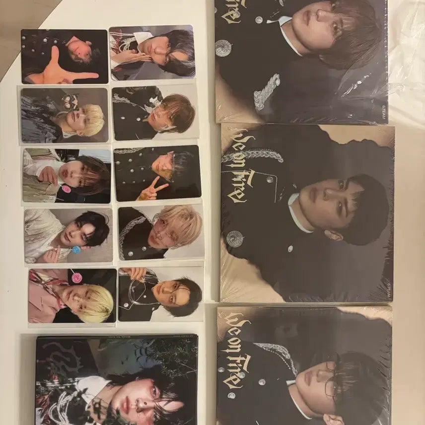 [BUNJANG]  &TEAM Bundle Set Unsealed Weverse POB (Taki, Maki, Jo, Nicholas, K, Yuma, Fuma, HuMA) Back to the Future & ON: THE NEW WORLD / 하자x,인증o)앤팀 일괄 미개봉 위버스 특전 개인반 솔로반 위온파 백투라