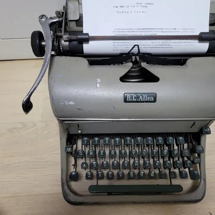 [BUNJANG] R.C. Allen English Typewriter / R.C.Allen 영문타자기