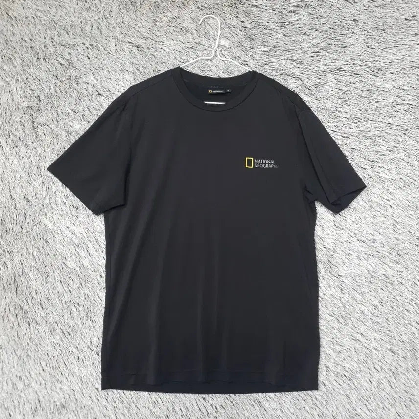[BUNJANG] National Geographic Black T-Shirt / 내셔널지오그래픽 블랙 반팔 티셔츠 1001210