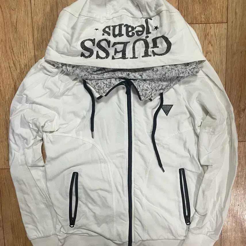 [BUNJANG] Guess White Cubic Bead Hoodie Zip-Up Jersey / GUESS 게스 화이트 큐빅 비즈 후드집업 대장 y2k 올드스쿨 져지