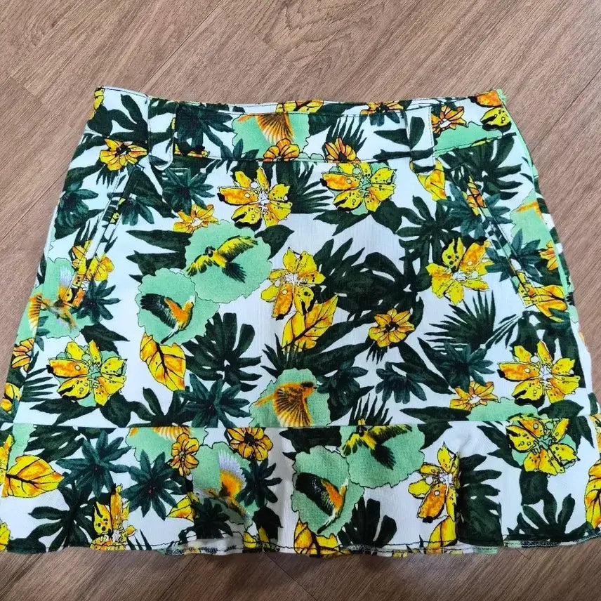 [BUNJANG] Pink Flower Pattern Mini Skirt / 핑 플라워 패턴 미니 스커트