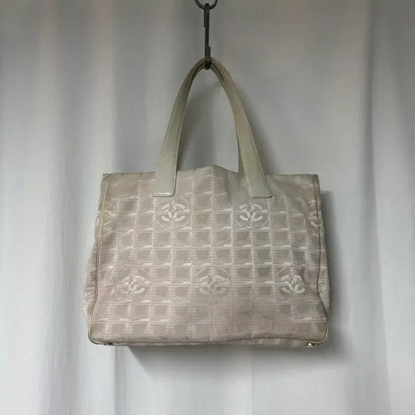 [BUNJANG] Chanel 00s New Travel Line Tote Bag MM Beige / 00's 샤넬 뉴 트래블 라인 토트백