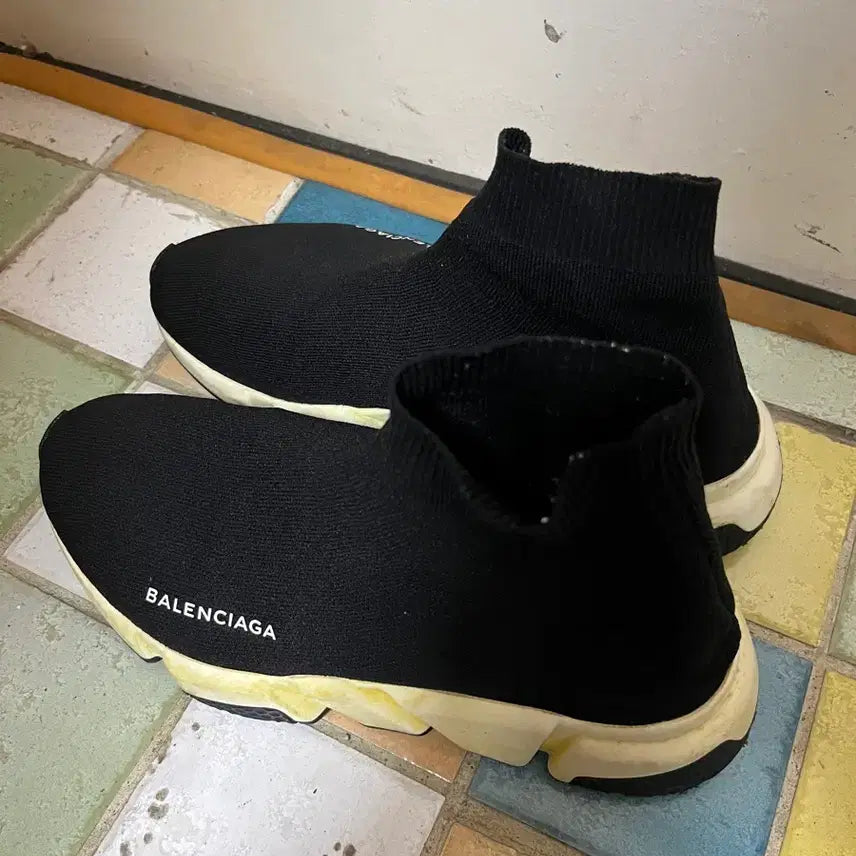 [BUNJANG] Balenciaga Speed Runner Black Sneakers Size 40 / 발렌시아가 스피드러너 블랙 스니커즈 40(255)