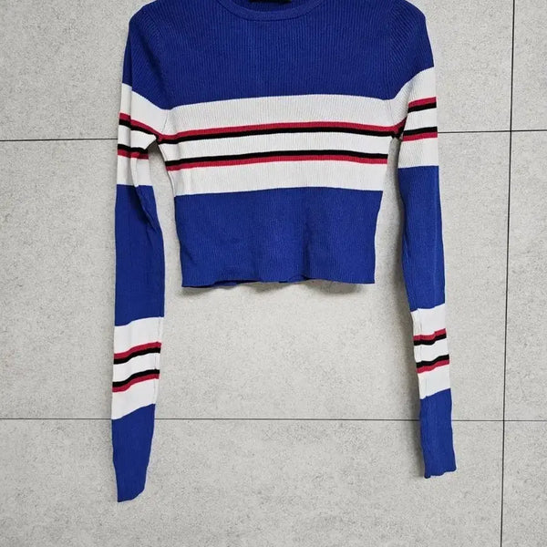 [BUNJANG] ZARA Blue Stripe Cropped Knit / 자라 쿨 니트블루 스트라이프 크롭 니트