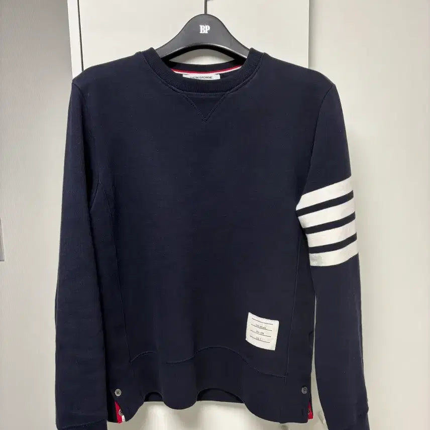[BUNJANG] Thom Browne Navy Sweatshirt Size 2 / 톰브라운 맨투맨 2사이즈 사선완장 판매