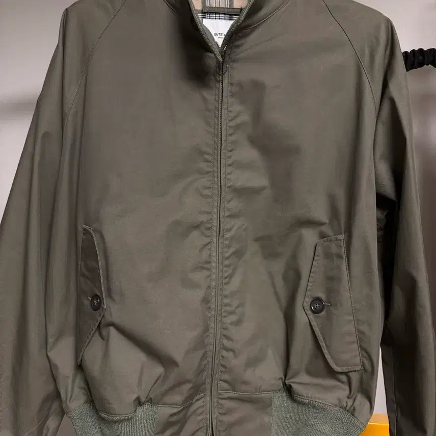 [BUNJANG] Outstanding Harrington Jacket Olive (New) / [L] 아웃스탠딩 헤링턴 자켓 올리브 새상품