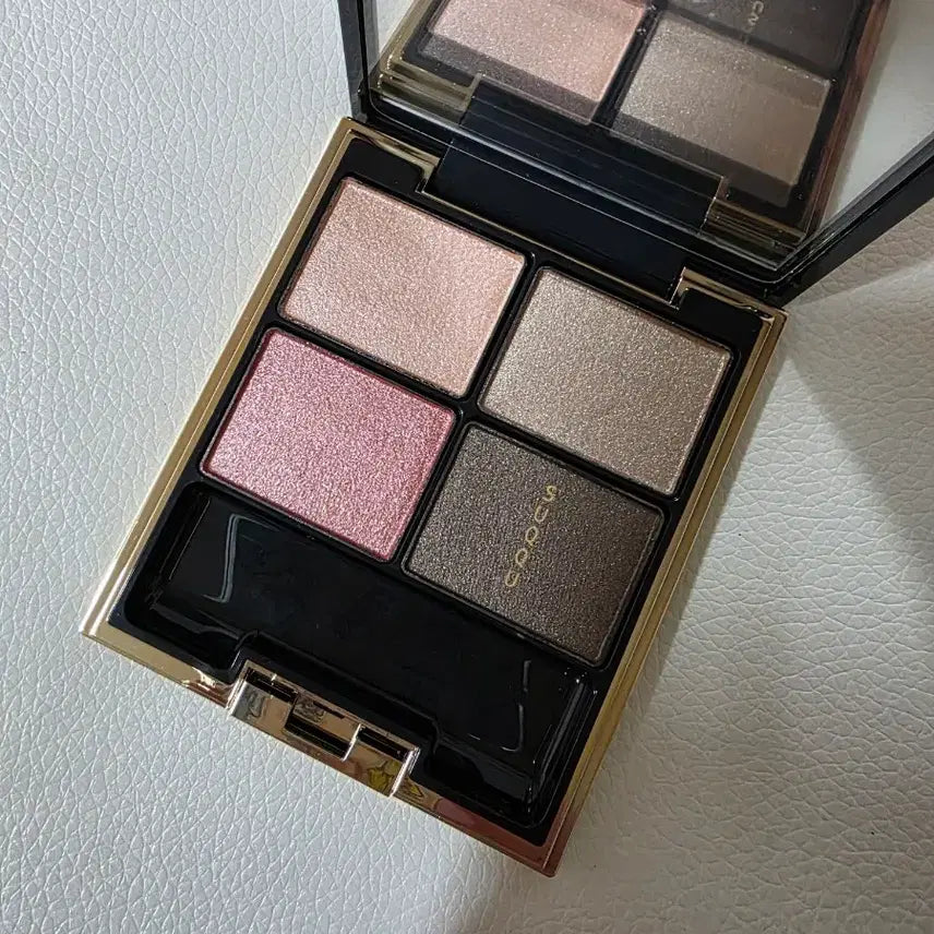 [BUNJANG] SUQQU Designing Color Eyes 13 BENIMIYABI Eyeshadow Palette / SUQQU 스쿠 디자이닝 컬러 아이즈 13호