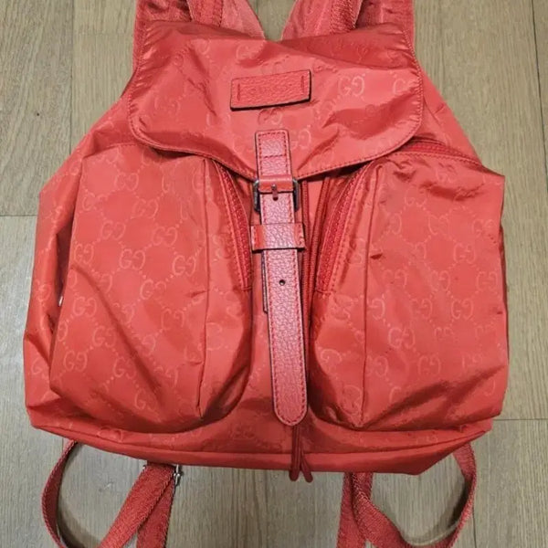 [BUNJANG] Gucci GG Two-Pocket Nylon Backpack / (정품) 구찌 GG 투포켓 나일론 백팩 (명품 남자 여자 가방 크로스백)