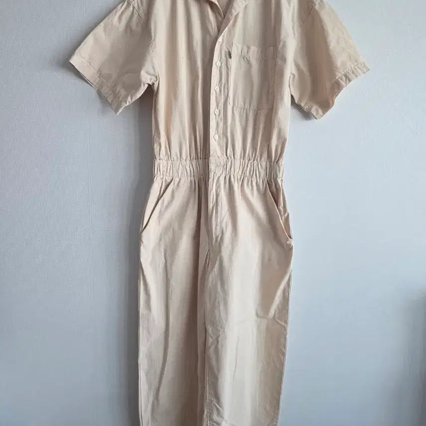 [BUNJANG] Levi's Beige Short-Sleeve Jumpsuit / 리바이스 베이지 반팔 점프수트