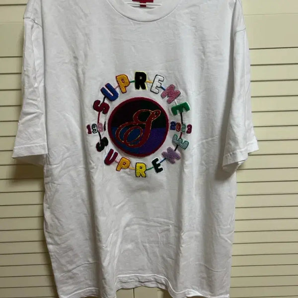 [BUNJANG] Supreme Embroidered Short Sleeve T-Shirt / 슈프림 자수 반팔티셔츠