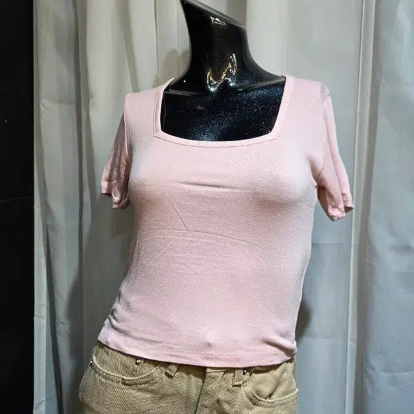 [BUNJANG] Short Square Neck Soft Pink Short-Sleeve T-Shirt / 쇼트 스퀘어넥 부들 핑크 반팔