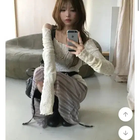 [BUNJANG] 127room Flow Lace Long Sleeve T-Shirt / 127room soand 플로우 레이스 티