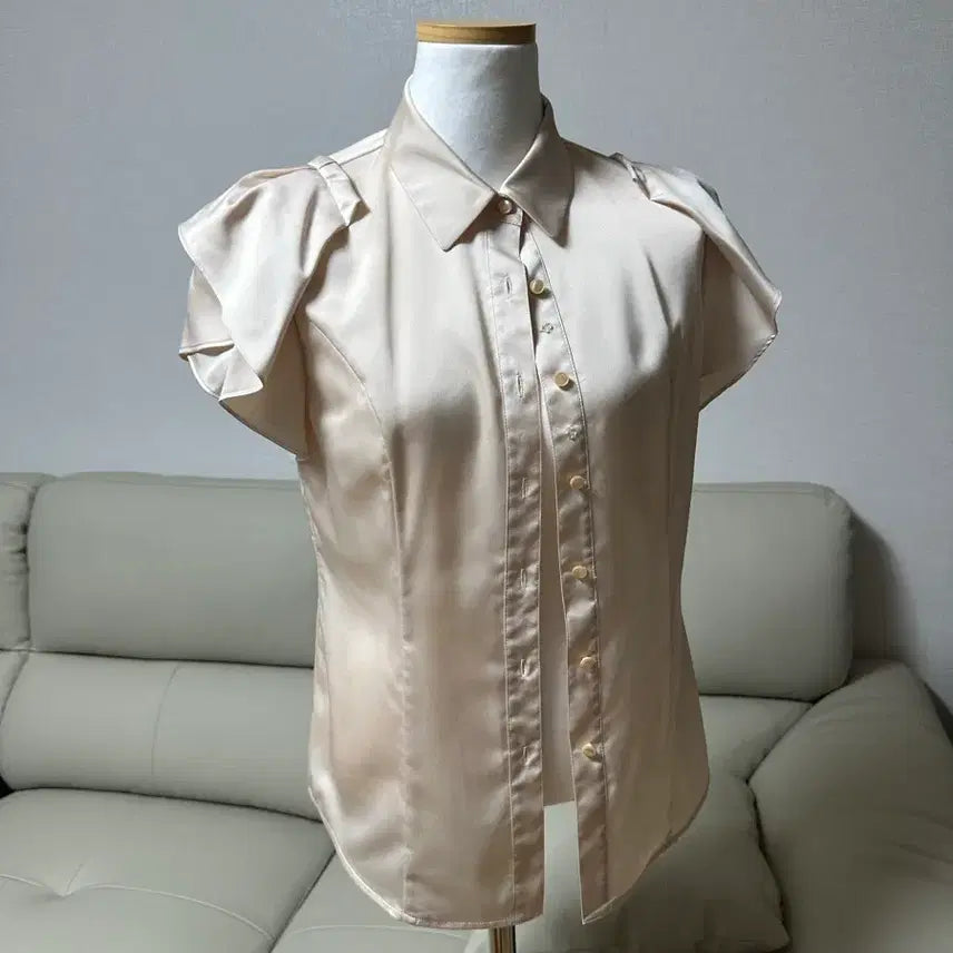 [BUNJANG] Beige Short Sleeve Blouse - Size 55 / [55사이즈]베이지 반팔 블라우스
