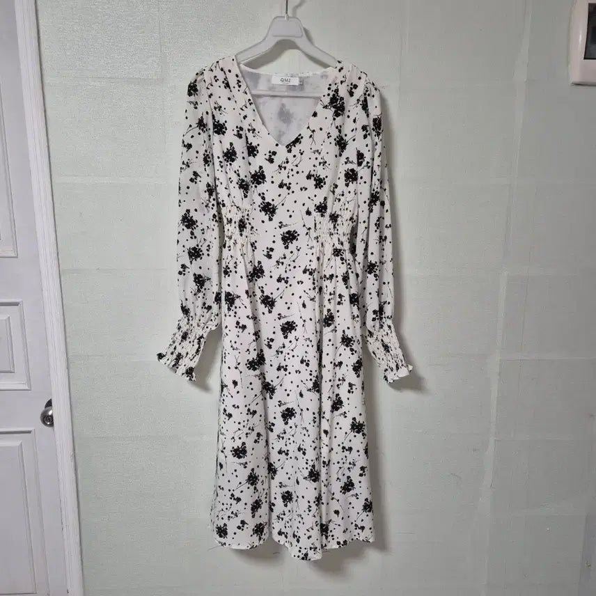 [BUNJANG] QMZ White Flower Long Dress / QMZ 화이트 플라워 롱 원피스