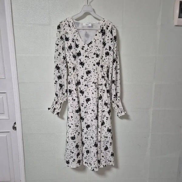 [BUNJANG] QMZ White Flower Long Dress / QMZ 화이트 플라워 롱 원피스