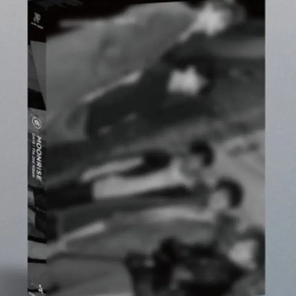 [BUNJANG] DAY6 Official Album MOONRISE Silver Moon (Sealed) / 데이식스 앨범  MOONRISE 실버문  (미개봉CD) 문라이즈