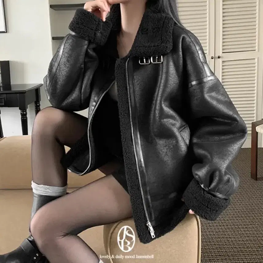 [BUNJANG] Black Faux Fur Lined Rider Jacket / 블랙 무스탕 퍼 라이더 자켓