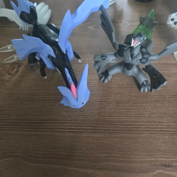[BUNJANG] Shiny Kyurem & Zekrom Pokemon 3D Figure Set / 이로치 큐레무&제크로무 포켓몬 입체도감