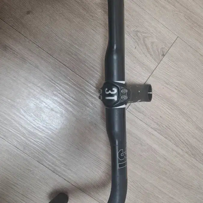 [BUNJANG] 3T Ergonova Team Stealth Carbon Dropbar Handlebar / 3t 에르고노바 팀 스텔스 카본 드롭바 핸들셋