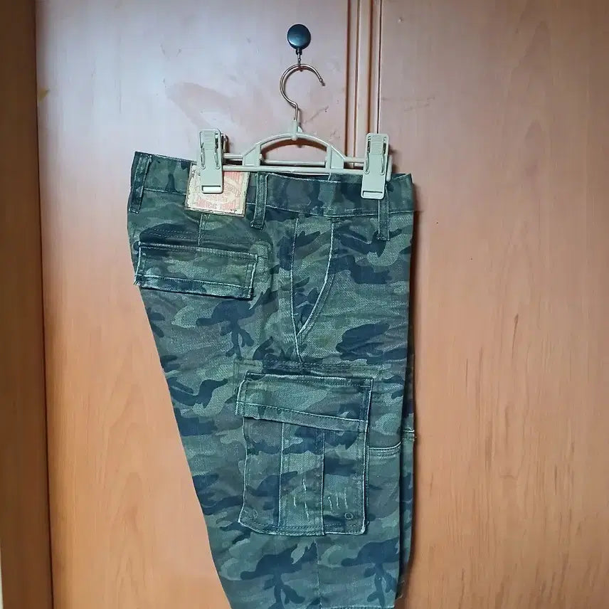 [BUNJANG] Camo Military Cargo Shorts / 카모 밀리터리 카고 반바지